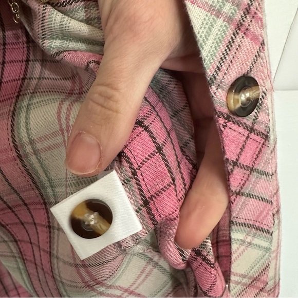 Pink Plaid Flannel XL Button Down Blouse Women’s Like New - Picture 6 of 7